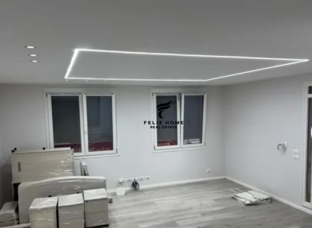 Tirane, jepet me qera dyqan Kati 0, 75 m² 2.500 € (RRUGA E ELBASANIT)