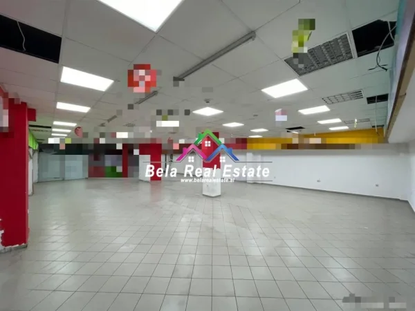 Tirane, jepet me qera ambjent biznesi Kati -1, 105 m² 800 € (rruga e elbasanit)