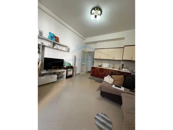 Tirane, shitet apartament 1+1 Kati 1, 62 m² 65.000 € (Hamdi Lika)