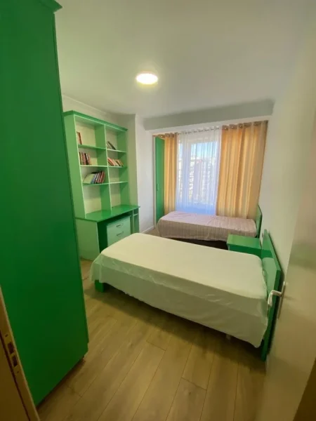 Tirane, jepet me qera apartament 2+1 Kati 6, 110 m² 550 € (yzberisht)