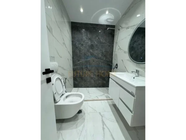 Tirane, shitet apartament 1+1 Kati 3, 63 m² 137.000 € (KODRA E DIELLIT)