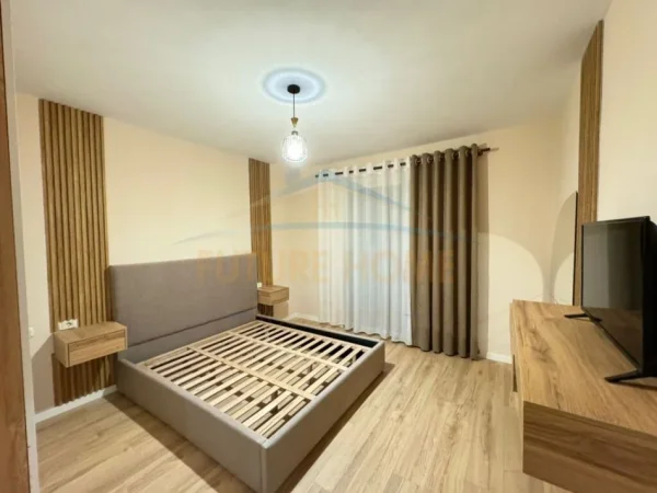 Tirane, shitet apartament 2+1 Kati 5, 96 m² 133.000 € (UNAZA E RE ASTIR)