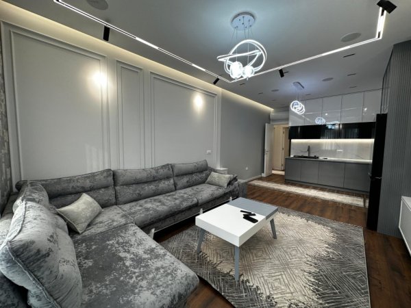 Shqiperi, jepet me qera apartament 2+1 Kati 3, 124 m² 1.000 € (Farmacia 10)