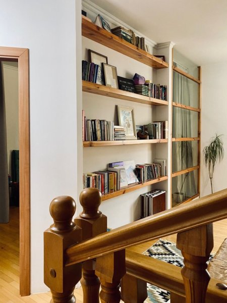 Tirane, jepet me qera Vile 4+1 Kati 3, 180 m² 1.200 € (Rruga Hermann Gmeiner)