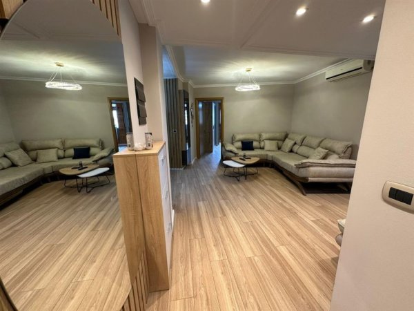 Tirane, shitet apartament 2+1+Ballkon Kati 9, 112 m² 230.000 € (Myslym Shyri)