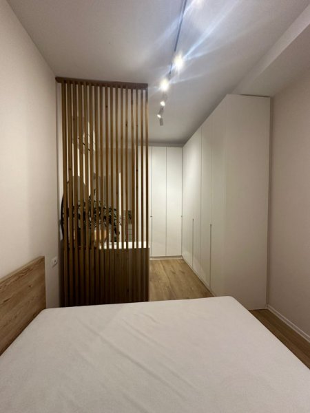 Tirane, jepet me qera apartament 1+1 Kati 5, 60 m² 600 €