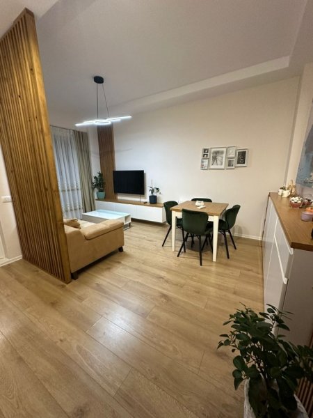 Tirane, jepet me qera apartament 1+1 Kati 5, 60 m² 600 €