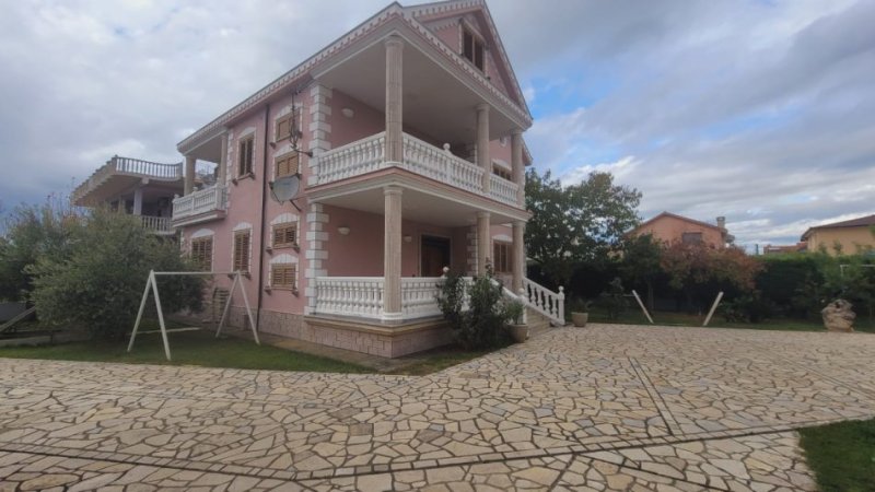 Durres, shitet Vile 2 Katshe , 778 m² 260.000 €