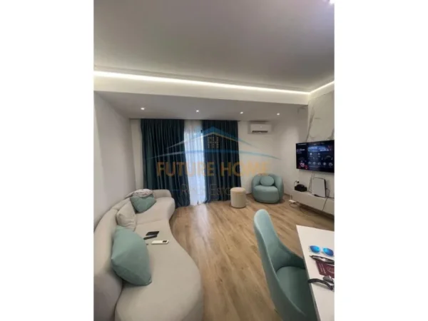 Tirane, shitet apartament 2+1 Kati 11, 59 m² 150.000 € (Rruga e Dibres)