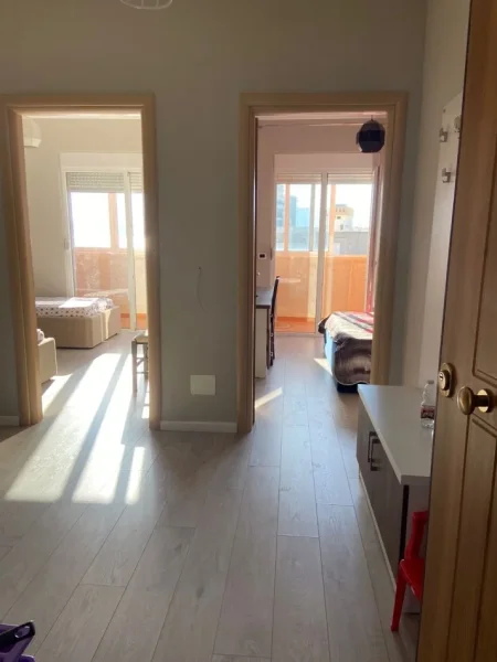 Vlore, shitet apartament 2+1 Kati 10, 78 m² 160.000 € (Lungomare)  RV46675