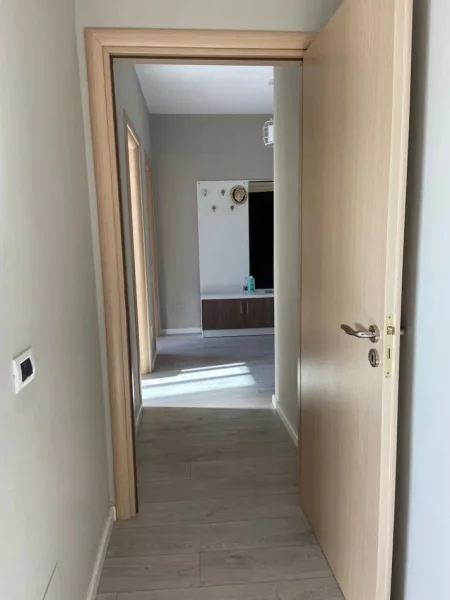 Vlore, shitet apartament 2+1 Kati 10, 78 m² 160.000 € (Lungomare)  RV46675