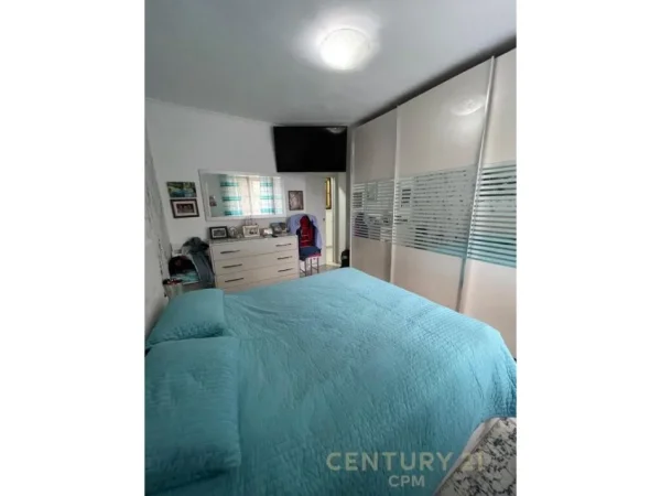 Tirane, shitet apartament 1+1 Kati 2, 50 m² 100.000 € (xhamlliku)