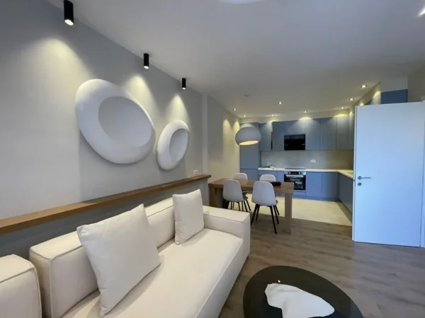 Tirane, shitet apartament 1+1 Kati 6, 60 m² 