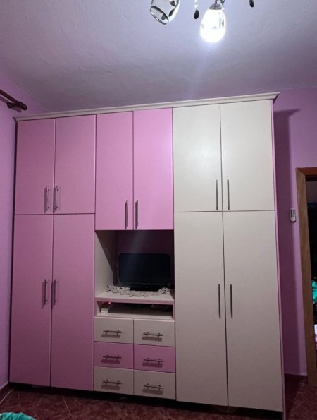 Tirane, jepet me qera shtepi 2+1 Kati 1, 120 m² 50.000 € (Laprake)