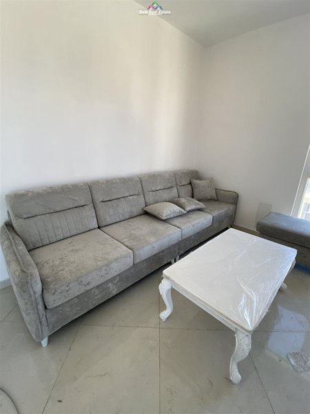 Tirane, jepet me qera apartament 2+1 Kati 9, 98 m² 450 € (qtu)