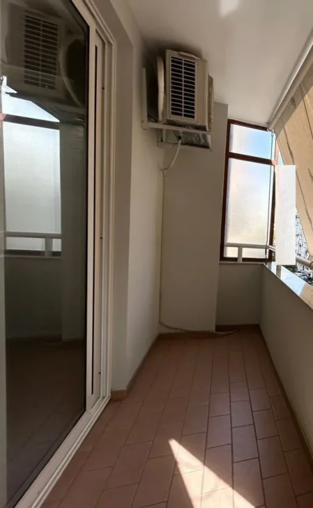Tirane, shitet apartament 2+1 Kati 4, 120 m² 280.000 € (Ish Ekspozita)