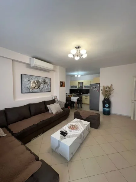Tirane, shitet apartament 2+1+Ballkon Kati 6, 109 m² 140.000 € (Azem Galcia)