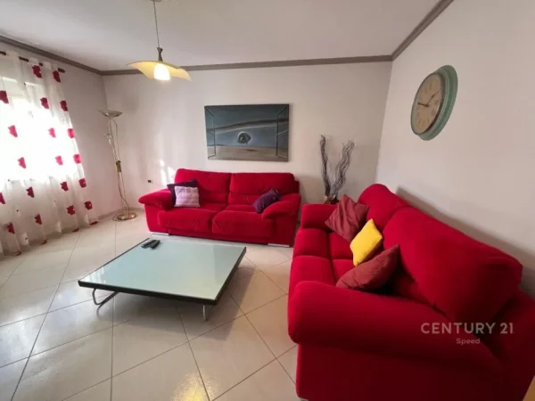 Tirane, shes apartament 3+1+Aneks+Ballkon Kati 3, 100 m² 195.000 € (Rruga e Kavajës)