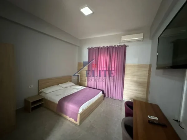 Tirane, jepet me qera hotel , 370 m² 3.500 € (Peze Helmes)