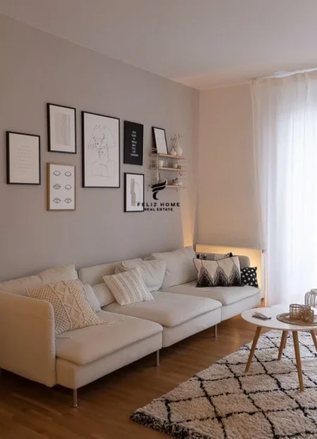 Tirane, jepet me qera apartament 2+1 Kati 1, 110 m² 700 € (21 DHJETORI)