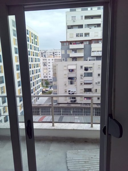 Durres, shitet apartament 1+1+Ballkon Kati 5, 57 m² 58.000 €