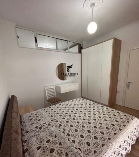 Tirane, jepet me qera apartament 2+1 Kati 6, 74 m² 500 € (RRUGA 5 MAJI)