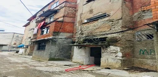 Kukes, Shitet Apartament Kati 3, 52 m², Cmimi Fillestar 958.662.40 Leke (“Lagja Nr.1”)