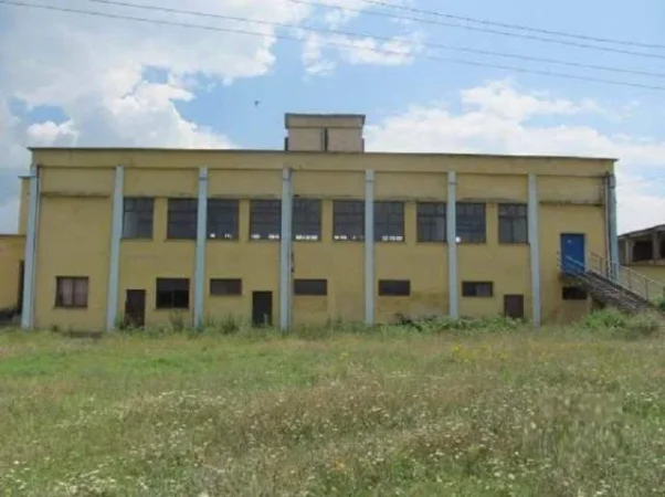 Shitet Truall 397 m2 dhe Ndertese 397 m2, Cmimi Fillestar 5.760.000 Leke (Mat, Burrel)