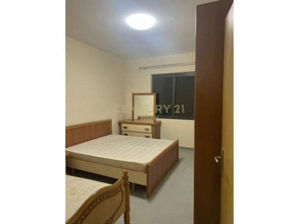 Tirane, jepet me qera apartament 1+1 Kati 5, 60 m² 350 Euro (Spitali QSUT)