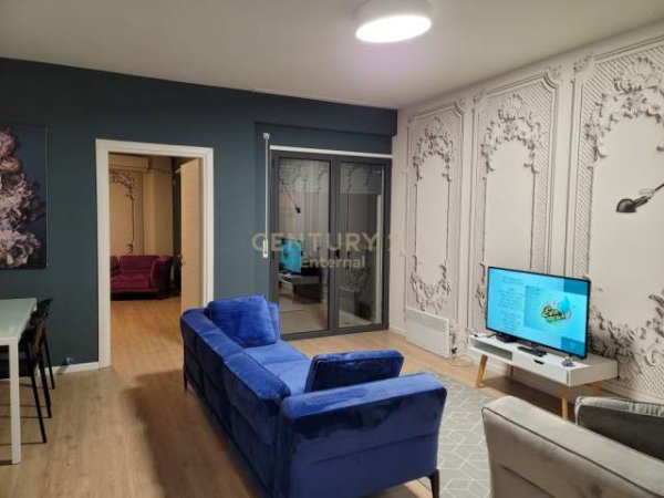 Tirane, jepet me qera apartament 1+1 Kati 4, 77 m² 400 Euro (Kodra e Diellit)