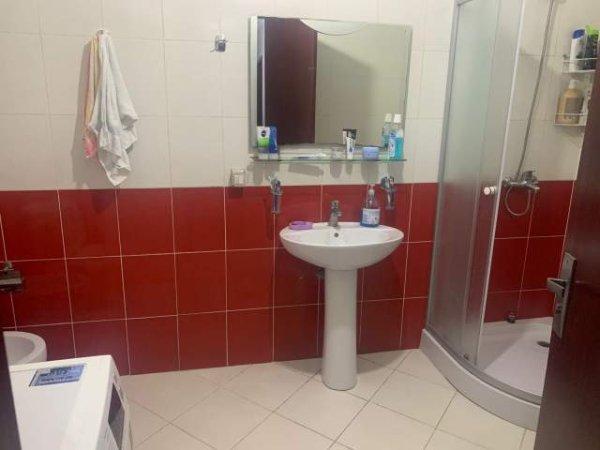 Tirane, shes apartament 2+1 Kati 6, 102 m² 95.000 Euro (Loni Ligori)