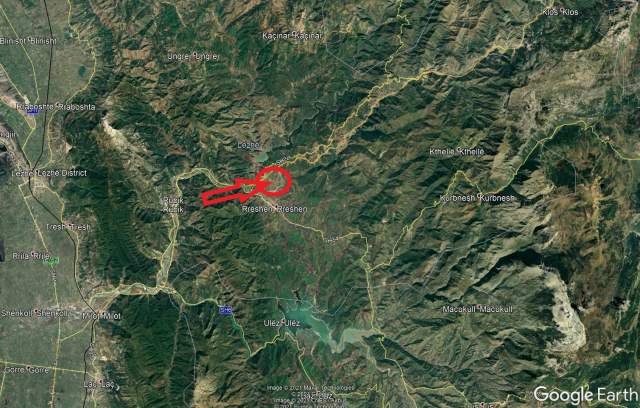 shitet Tokë Arë +Truall & Ndërtesë , 1.689.600 Leke (Nderfushaz, Miredite)