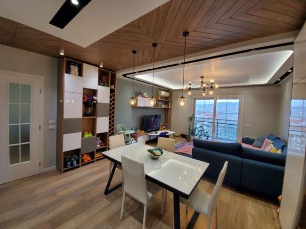 Tirane, shitet apartament 3+1+A+BLK Kati 11, 98 m² 180.000 Euro (Perballe Kompleksit Delijorgji) PARK28698