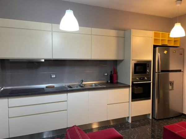 Tirane, jepet me qera apartament 1+1+BLK Kati 2, 73 m² 450 Euro (Zogu i Zi)