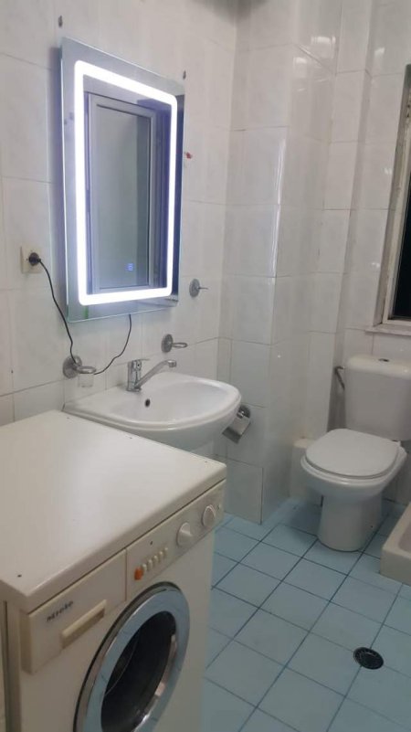 Tirane, ofert apartament 1+1 Kati 4, 54 m² 30.000 Leke (rruga Idriz Dollaku)