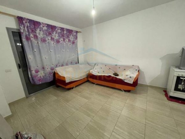 Tirane, jepet me qera apartament 2+1+A+BLK Kati 5, 91 m² 400 Euro (Unaza e Re)