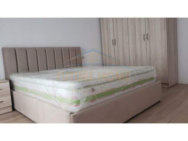 Tirane, jepet me qera apartament Kati 5, 95 m² 420 Euro (Jordan Misja)