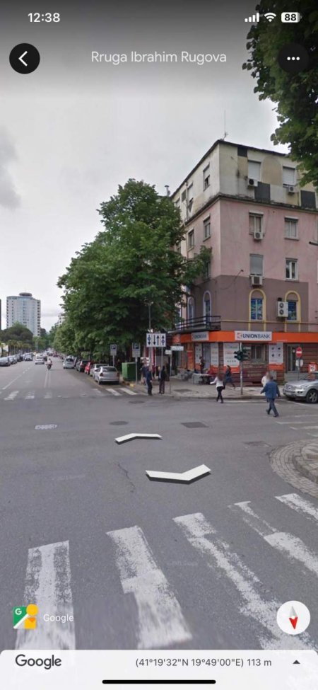 Tirane, jepet me qera ambjent biznesi Kati 1, 45 m² 35.000 Leke (Rruga Myslym Shyri)