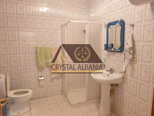 Tirane, jepet me qera apartament 1+1 Kati 1, 88 m² 350 Euro