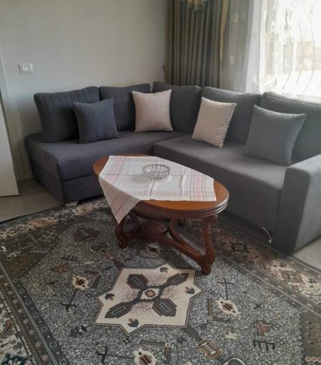 Tirane, jepet me qera apartament 1+1+BLK Kati 6, 70 m² 450 Euro (myslym shyri)