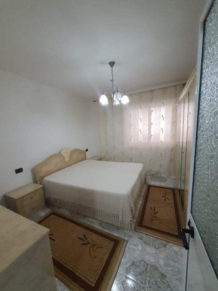 Tirane, shitet apartament 3+1 Kati 0, 95 m² 95.000 Euro (Kongresi i manastirit)