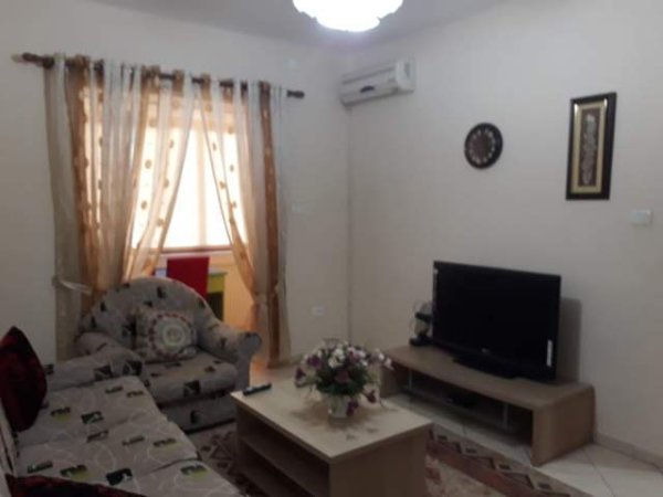Tirane, jepet me qera apartament 2+1+BLK Kati 2, 75 m² 450 Euro (durresit)