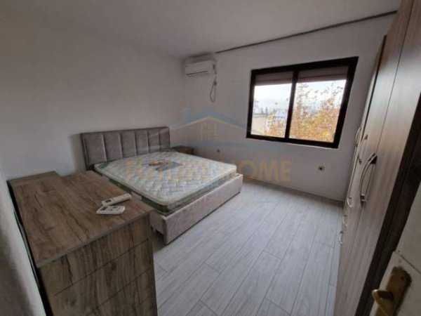 Tirane, jepet me qera apartament 2+1 Kati 5, 74 m² 350 Euro (Rruga Ferit Xhajko)