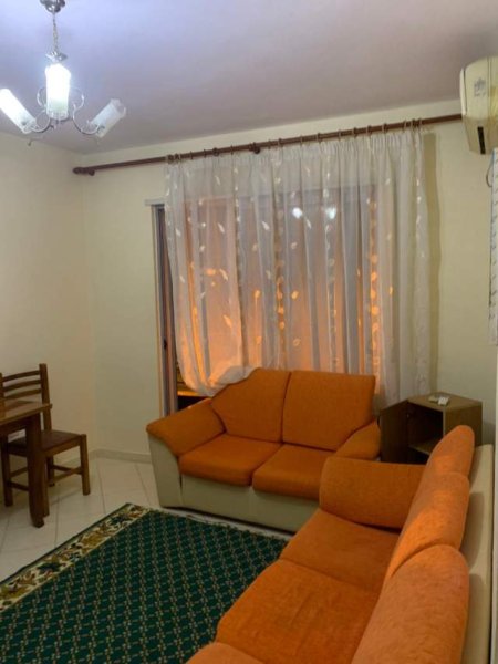 Tirane, jepet me qera apartament 1+1+BLK Kati 2, 50 m² 35.000 Leke (rruga Haxhi Hysen Dalliu)