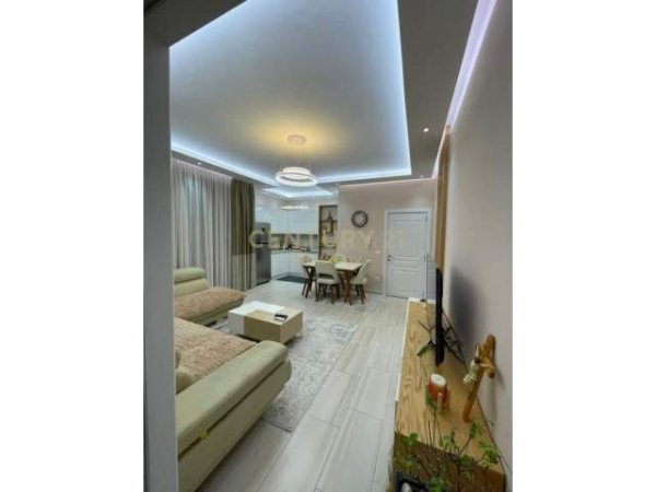 Tirane, shitet apartament 2+1+BLK Kati 2, 96 m² 124.000 Euro (Oxhaku)