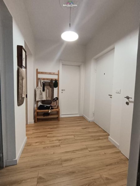 Tirane, jepet me qera apartament 2+1 Kati 3, 80 m² 600 € (don bosko)