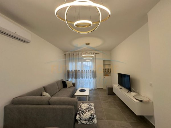 Tirane, shitet apartament 1+1 Kati 6, 80 m² 97.500 € (VORE TIRANE)