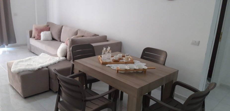 Radhime - Orikum, jepet me qera apartament 1+1+Aneks+Ballkon Kati 3, 84 m² 250 € (Bulevardi Princesha rugjine)