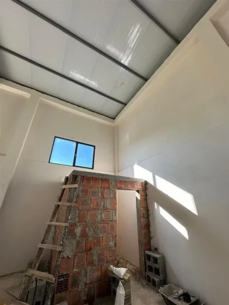 Tirane, jepet me qera magazine Kati 0, 500 m² 2.000 € (Prush)