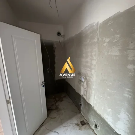 Tirane, shitet apartament 2+1+Ballkon Kati 2, 105 m² 178.000 € (filip jano) Bulevard i RI